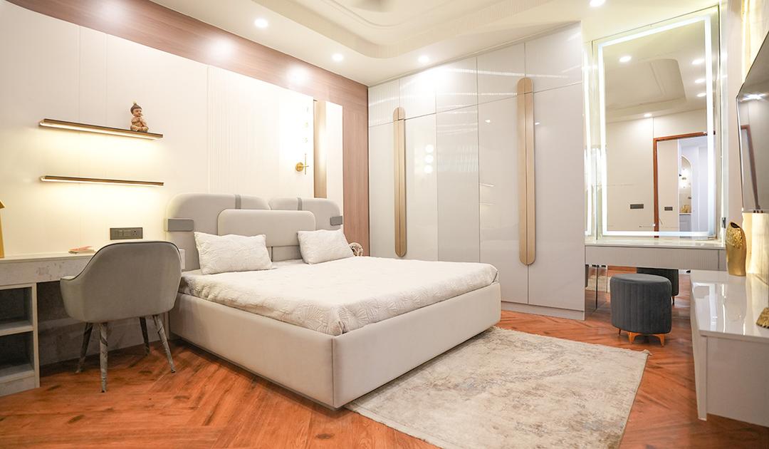 Master Bed Room